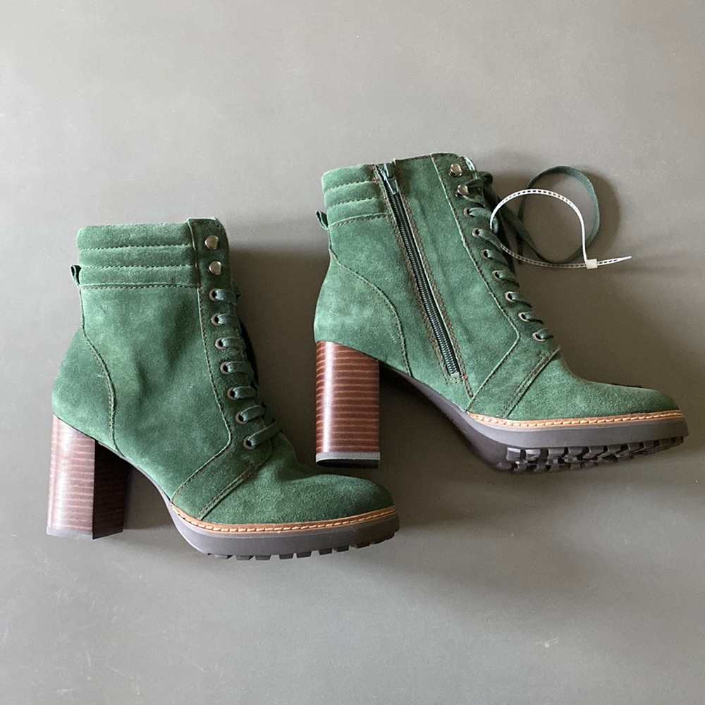 NATURALIZER Green Lace Up Boots